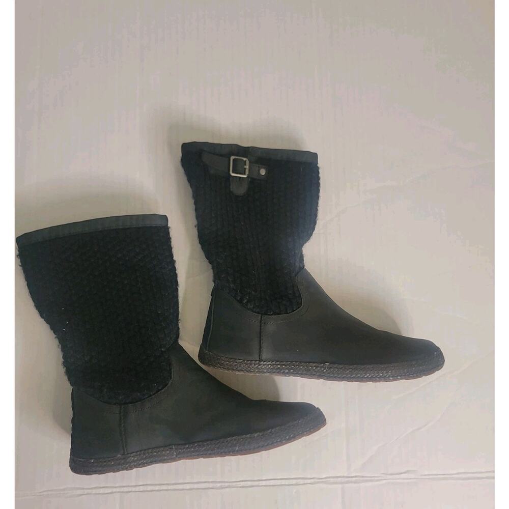 UGG Lyza Black Boots Womens 7 Sweater Knit Slip On